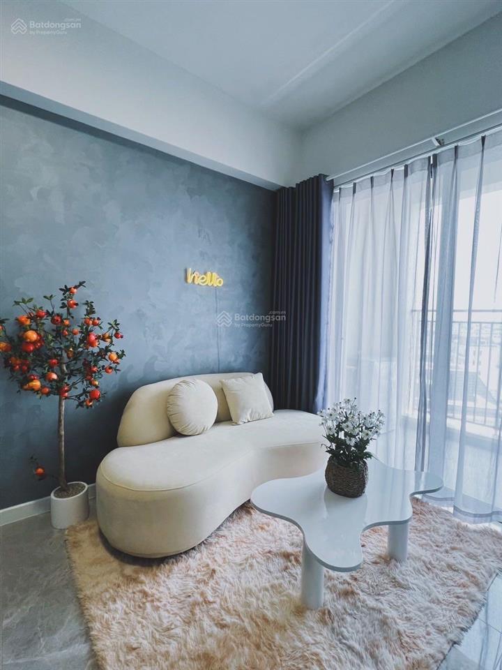 Chính chủ cần tiền đầu tư nên bán nhanh căn hộ 1 phòng ngủ view hồ bơi tặng nội thất bếp