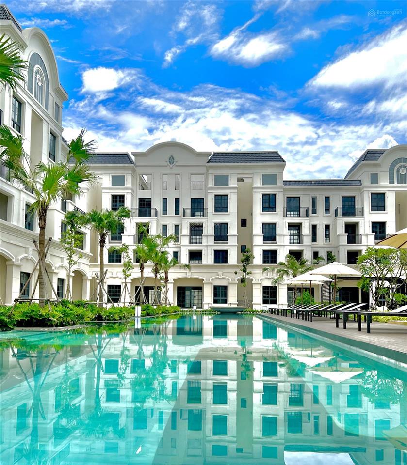 Giá tốt bán skyvilla zone 6 swan bay  có thang máy + chỗ ô tô