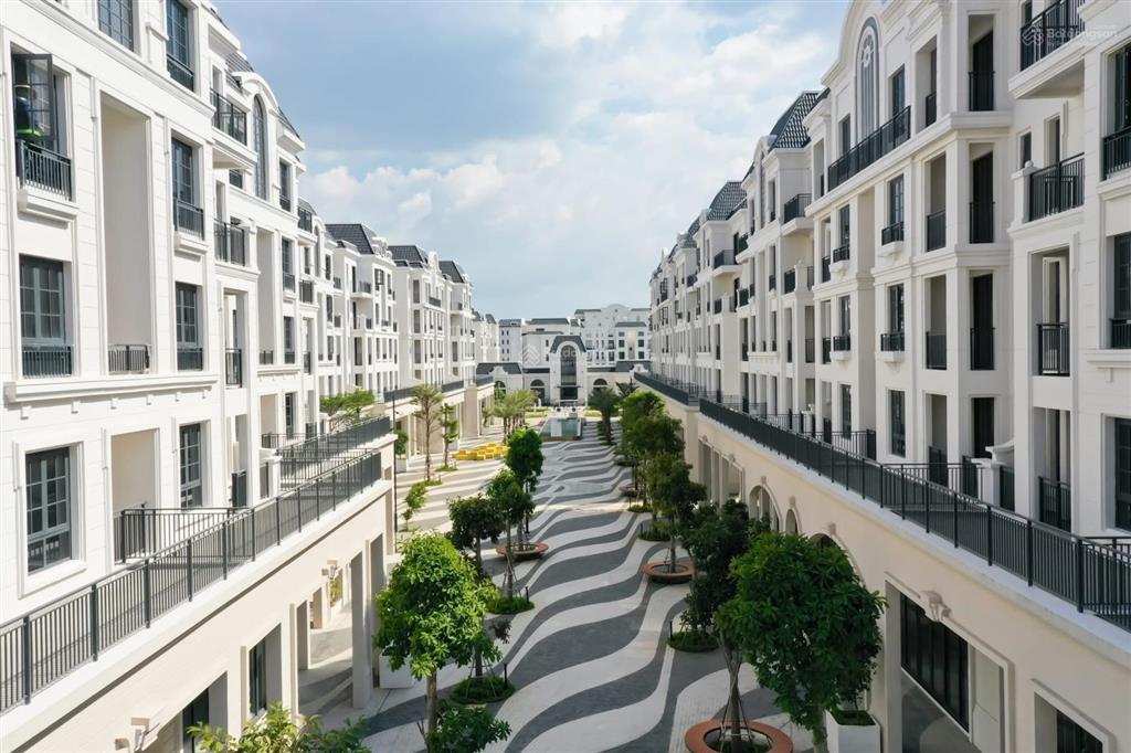 Chính chủ gửi bán biệt thự sky villa zone 6 swanbay rẻ dự án chỉ 40tr/m2