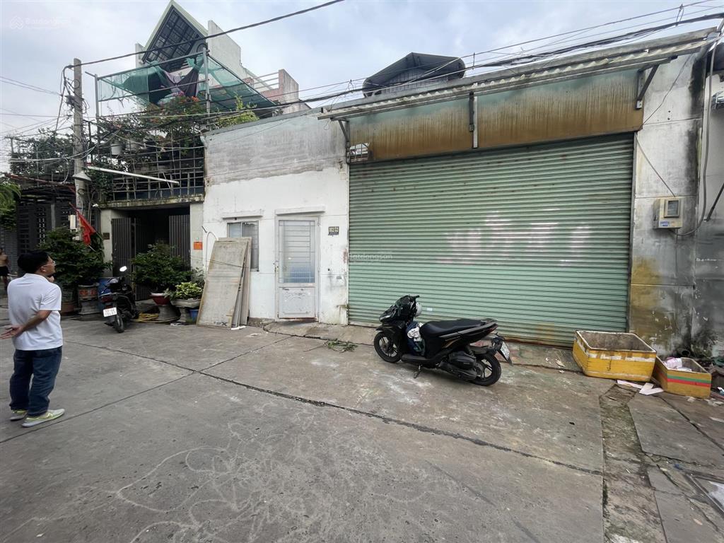 Bán nhà nát tính giá trị đất hẻm nguyễn văn quá, p. đông hưng thuận, q.12  shr 4,6x20m  5,8 tỷ