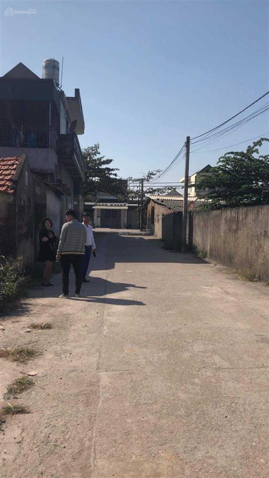 Tôi bán lô đất mặt đường lớn 258,1m2 tại đường lớn đối diện chợ bang  hoành bồ  hạ long