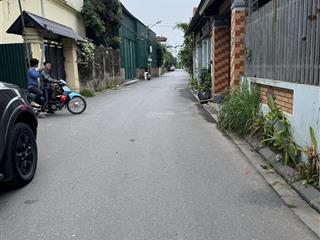 Bán đất đường xuân khôi, cự khối, long biên diện tích 100m2 đường oto thông, giá hơn 50tr/m2