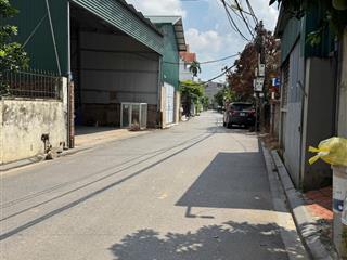 Bán đất đường xuân khôi, cự khối, long biên, diện tích 60m2 mặt tiền 5.4m giá 4.1 tỷ