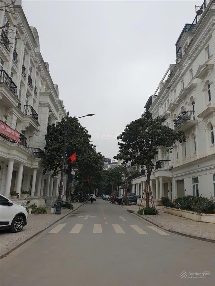Cần bán lk 105m2 louis city đại mỗ vị trí vô cùng thoáng đẹp, hướng đn  mr dân