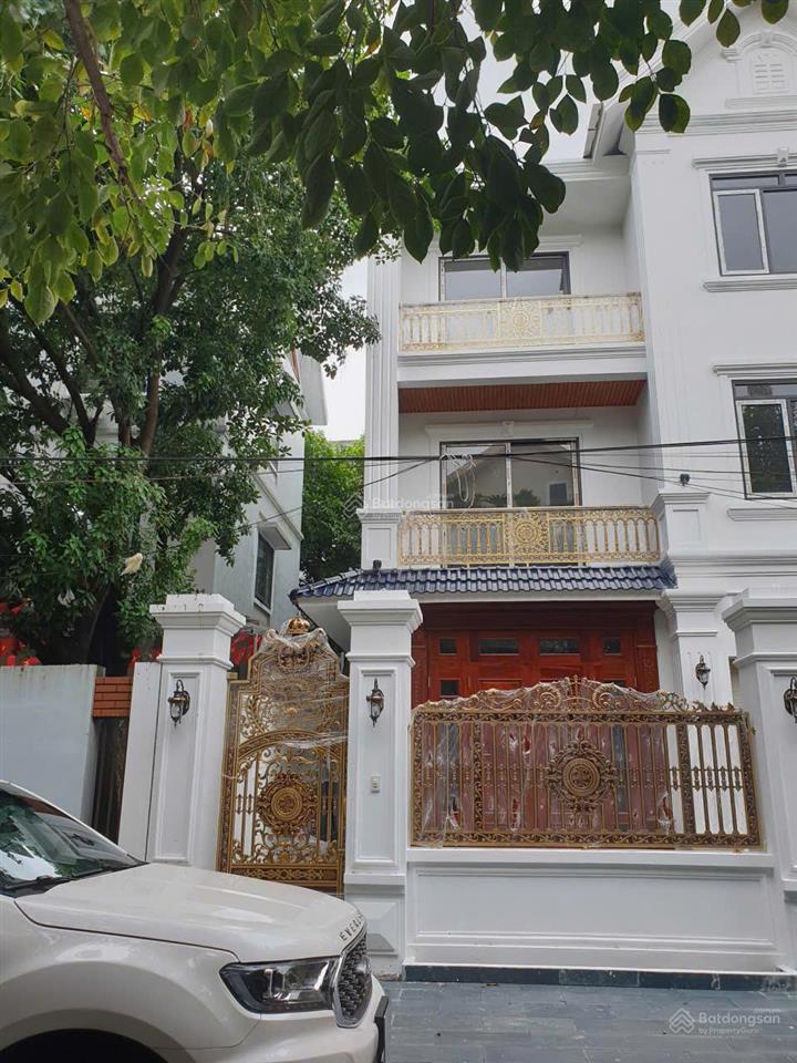 Chính chủ bán căn biệt thự đại mỗ 170.2m2, giá bán nhanh 28,9 tỷ hoàn thiện mặt ngoài