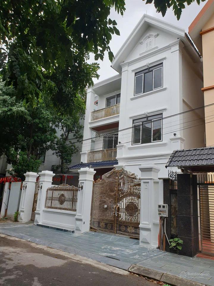 Chính chủ bán căn biệt thự đại mỗ 170.2m2, giá bán nhanh 28,9 tỷ hoàn thiện mặt ngoài