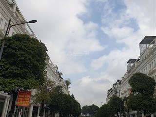 Chính chủ cần cho thuê nhà liền kề shophouse louis city đường 21,5m giá 36 triệu có thang máy