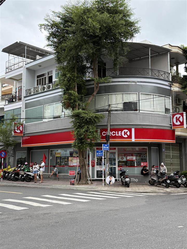 Cho thuê nhà phố kinh doanh đường hồng bàng , vị trí đẹp đông khách du lịch, ngang 6m