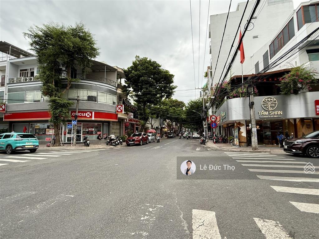 Cho thuê nhà phố kinh doanh đường hồng bàng , vị trí đẹp đông khách du lịch, ngang 6m