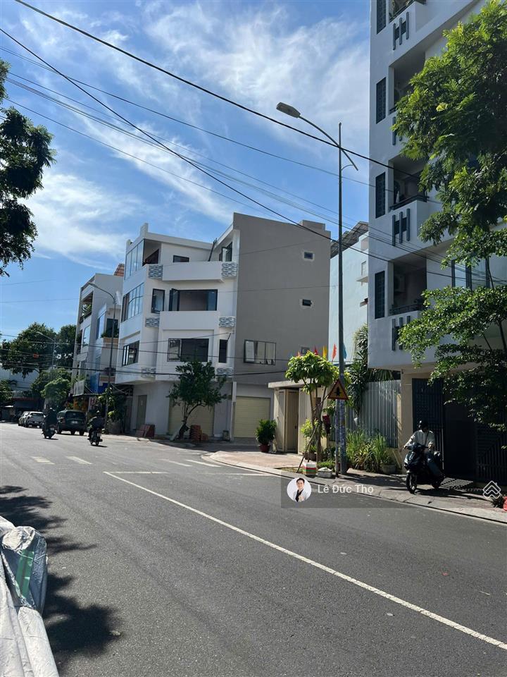 Bán toà nhà căn hộ 6 tầng 11 phòng thu nhập 35tr/tháng, giá bán chỉ 12 tỷ. diện tích 72m2 ngang 5m