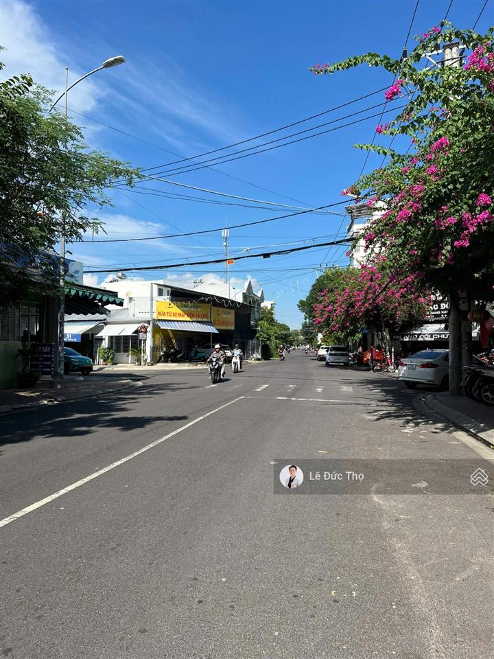 Bán toà nhà căn hộ 6 tầng 11 phòng thu nhập 35tr/tháng, giá bán chỉ 12 tỷ. diện tích 72m2 ngang 5m