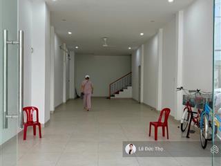 Bán nhà đẹp 4 tầng mặt tiền đường cửu long, trung tâm nha trang, mua về ở ngay