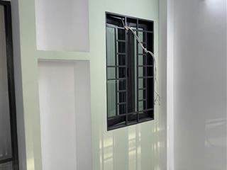 Vừa kịp một chốn an yên giữa phố trần hưng đạo, quận 5 gần quận 1 nhà mới, 3 lầu ở ngay