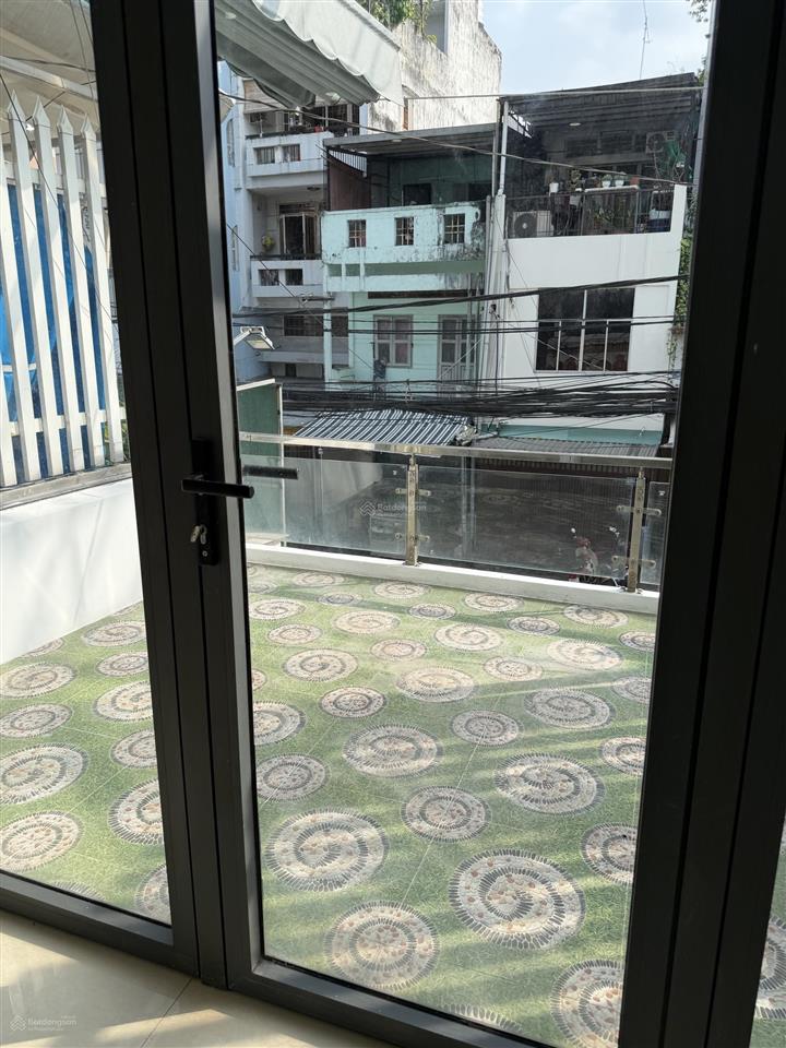 Bán nhà mt lạc long quân (nối dài) p3, q11 đường rộng 18m. vị trí trung tâm nhất q11. chỉ 10 phút