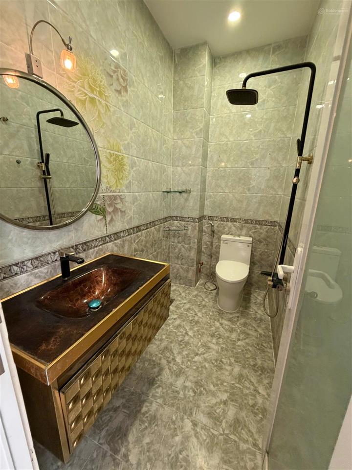 Chính chủ cho thuê nhà mặt tiền vị trí vàng lạc long quân, quận 11  diện tích 62m², 3.9 x 16m