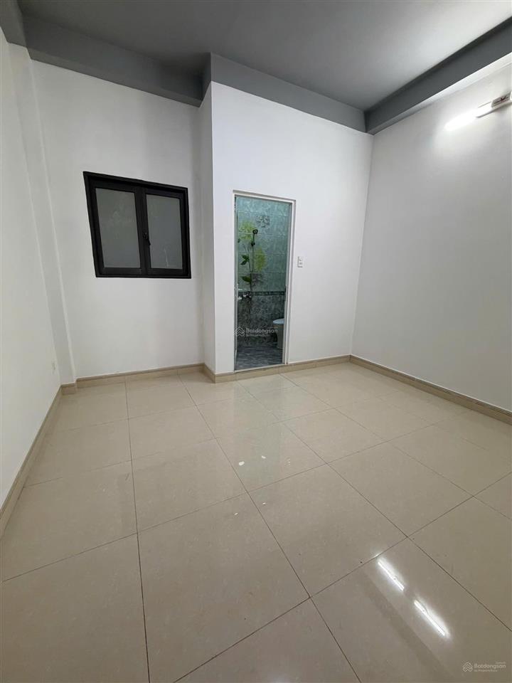 Chính chủ cho thuê nhà mặt tiền vị trí vàng lạc long quân, quận 11  diện tích 62m², 3.9 x 16m