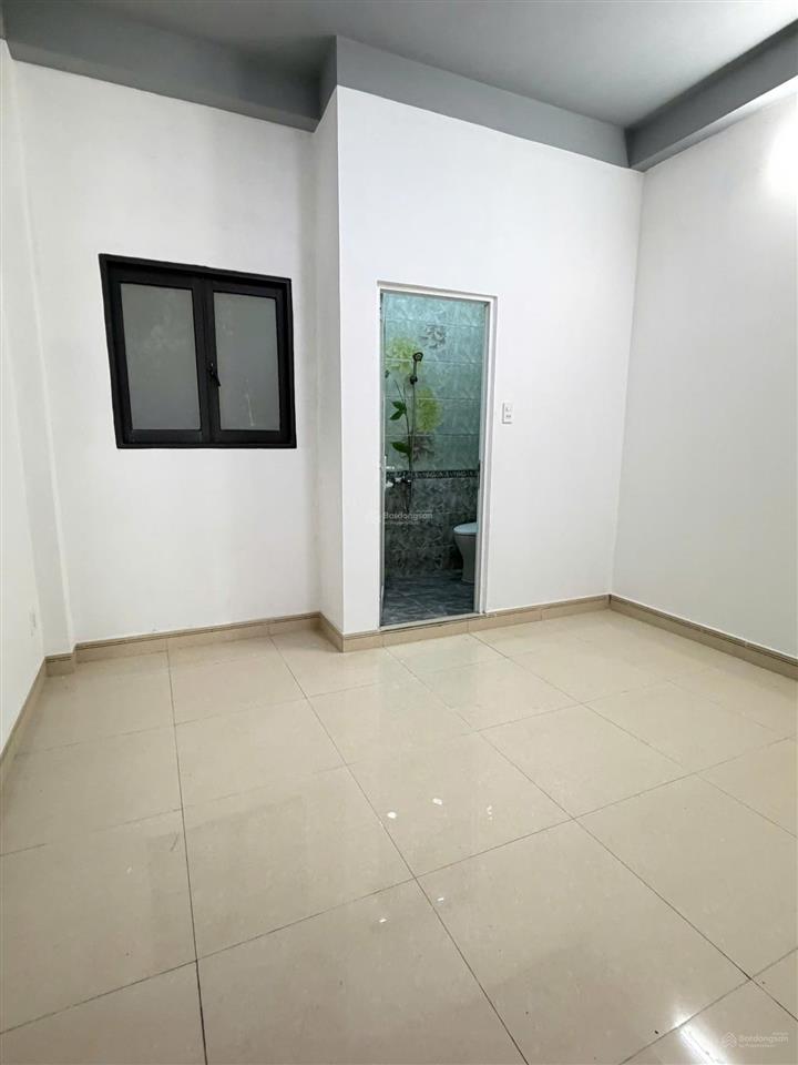 Chính chủ cho thuê nhà mặt tiền vị trí vàng lạc long quân, quận 11  diện tích 62m², 3.9 x 16m