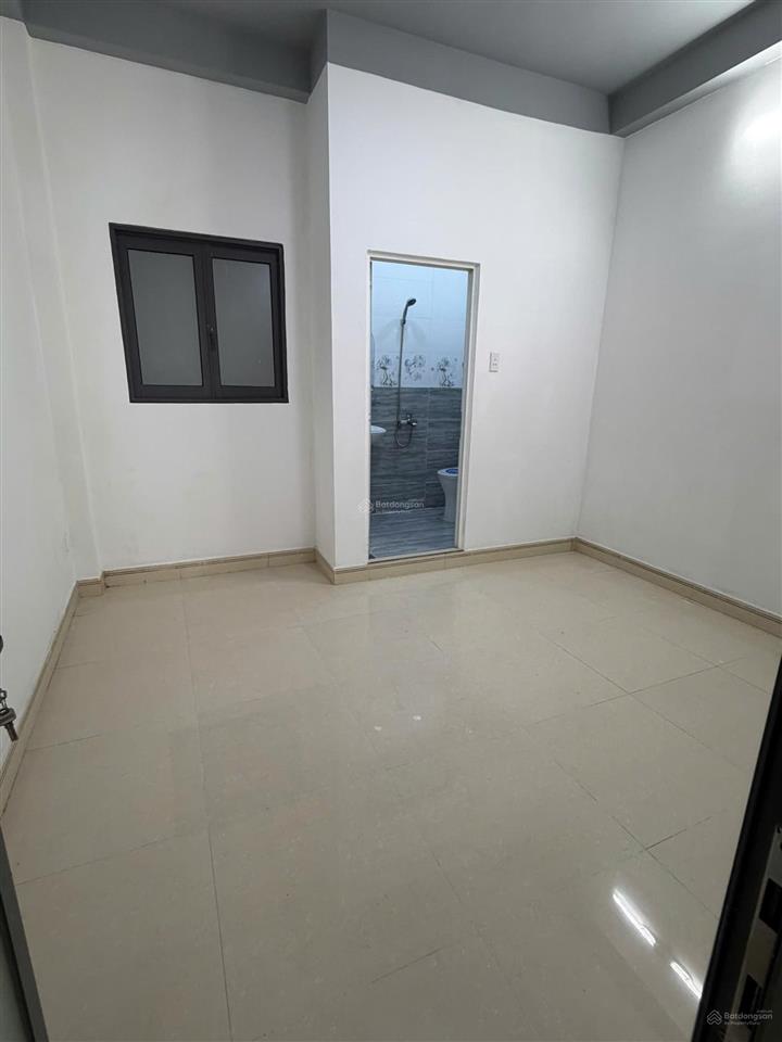 Chính chủ cho thuê nhà mặt tiền vị trí vàng lạc long quân, quận 11  diện tích 62m², 3.9 x 16m