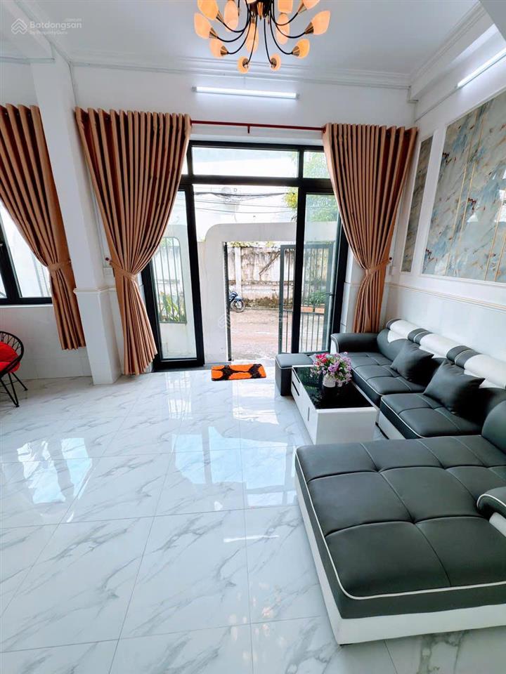 Giảm 200 triệu nhà 3 tầng số 29 đường số 20 khu cty 8  p,hưng phú  cái răng