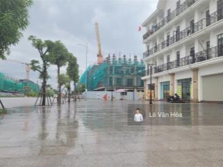 Giá 9,8 tỷ + xẻ khe hiếm hoi hoàng huy new city  mặt hướng toà nhà xã hội.  0969 149 ***