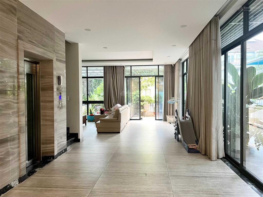 Đổi nhà phố 5m vạn phúc lấy biệt thự 250m2 ven sông & thêm căn hộ dòng tiền 18tr  toantranvillas