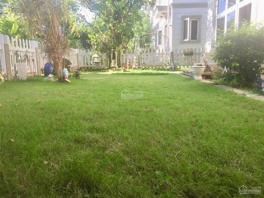 Cho thuê biệt thự hướng đông bắc, 3 phòng ngủ, sân vườn rộng giá chỉ 26 triệu  toan tran villas