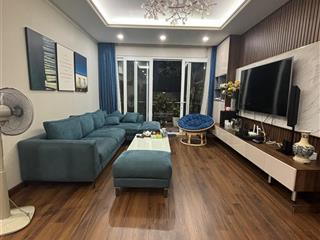 Chính chủ bán căn 148m2  4 phòng ngủ. toà ct4 vimeco nguyễn chánh. giá rẻ  0983 262 ***