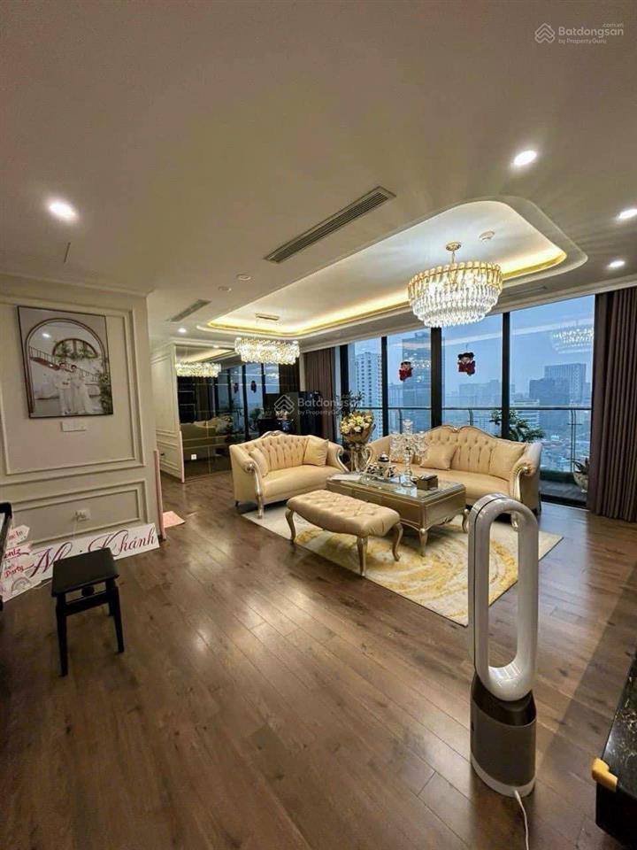 Chính chủ bán căn ct4 vimeco nguyễn chánh dt 148m2  4 ngủ. giá rẻ  0983 262 ***