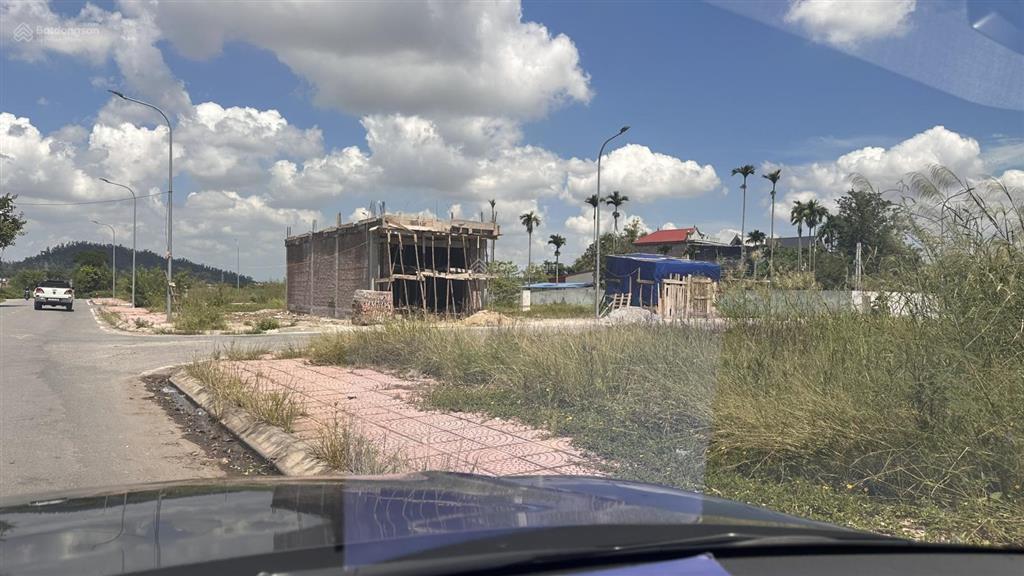 Cần bán lô góc 2 mặt đường tđc chiêu chinh ngay gần ngã 3 chiêu chinh  nguyễn lương bằng