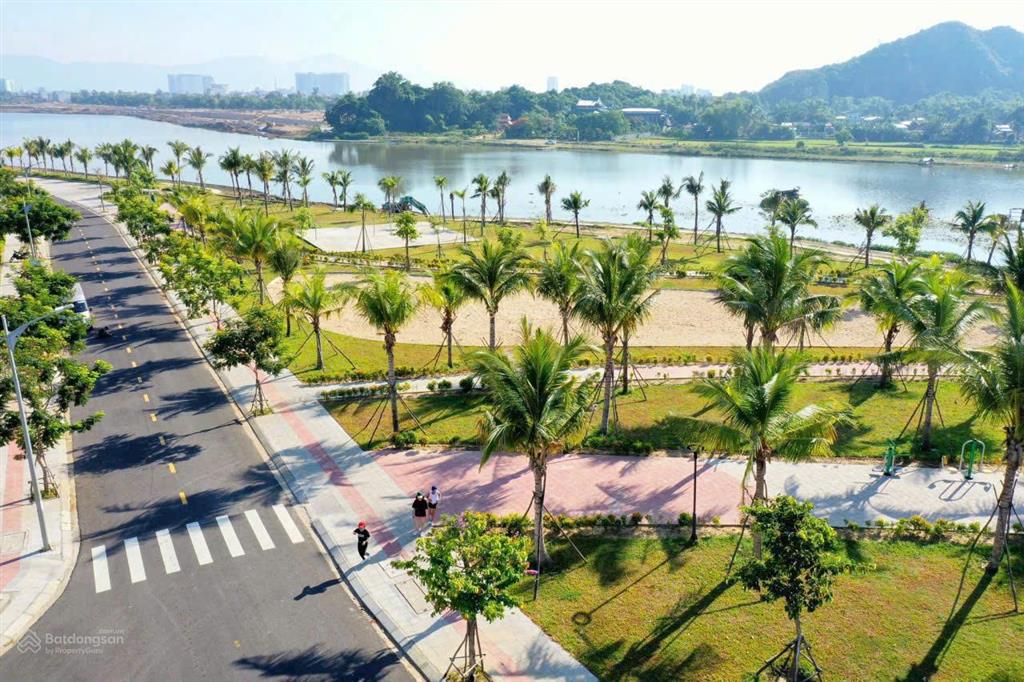 Lô cuối cùng sạch đẹp, hàng cdt bao thuế 2%, đối diện quỹ đất giáo dục, sau lưng công viên sông