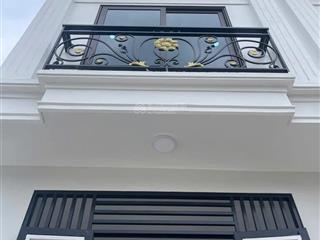 Chỉ 3 tỷ nhà xây 3 tầng, sát đại lộ thăng long, vân côn  hoài đức