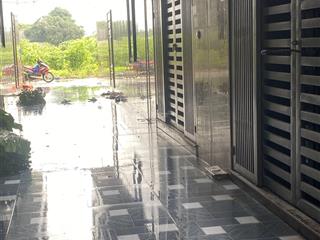 4,5 tỷ nhà xây 4 tầng, ôtô đỗ cửa, sát đại lộ thăng long, song phương  hoài đức