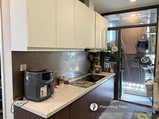 Bán căn hộ central premium, 97m2, 3pn, 2wc, nhà đẹp, tầng cao, giá 6.2 tỷ.  0933 888 *** ms thắm