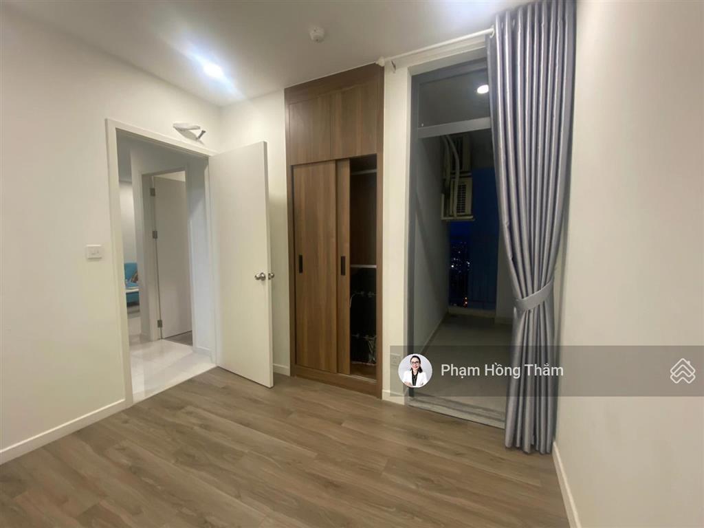 Bán căn hộ cao cấp central premium, dt 58m2, 2pn, 1wc, nhà có nội thất, đang đợi cấp sổ, giá 3,8 tỷ