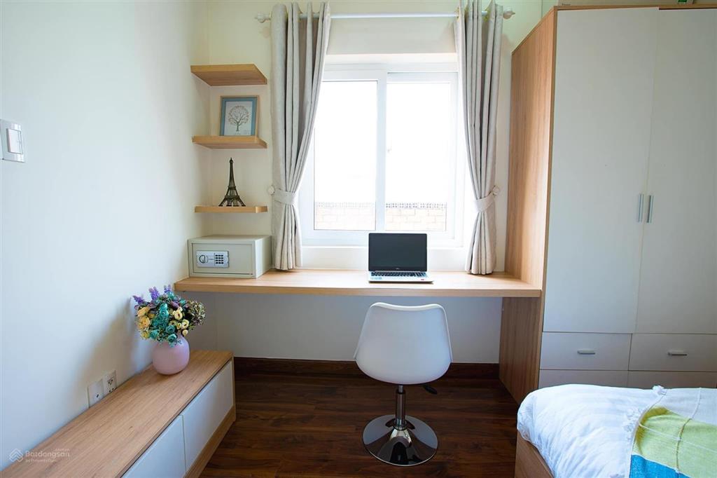 Căn hộ 2pn + full nt cửa sổ lớn thoáng gần chợ tân định, sở tư pháp tp hcm