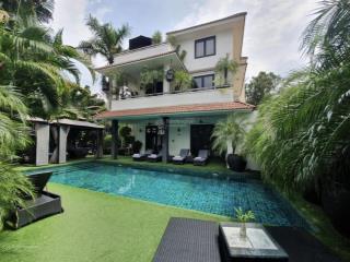 Biệt thự 2 mặt tiền khu compound thảo điền 661m², trệt 2 lầu, giá 110 tỷ