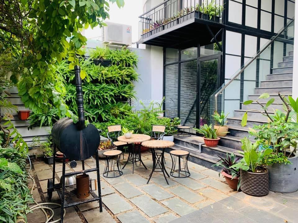 Bán tòa nhà mặt tiền ngay trần não, hầm + 5 tầng, hđ thuê 1.5 tỷ, giá 59 tỷ