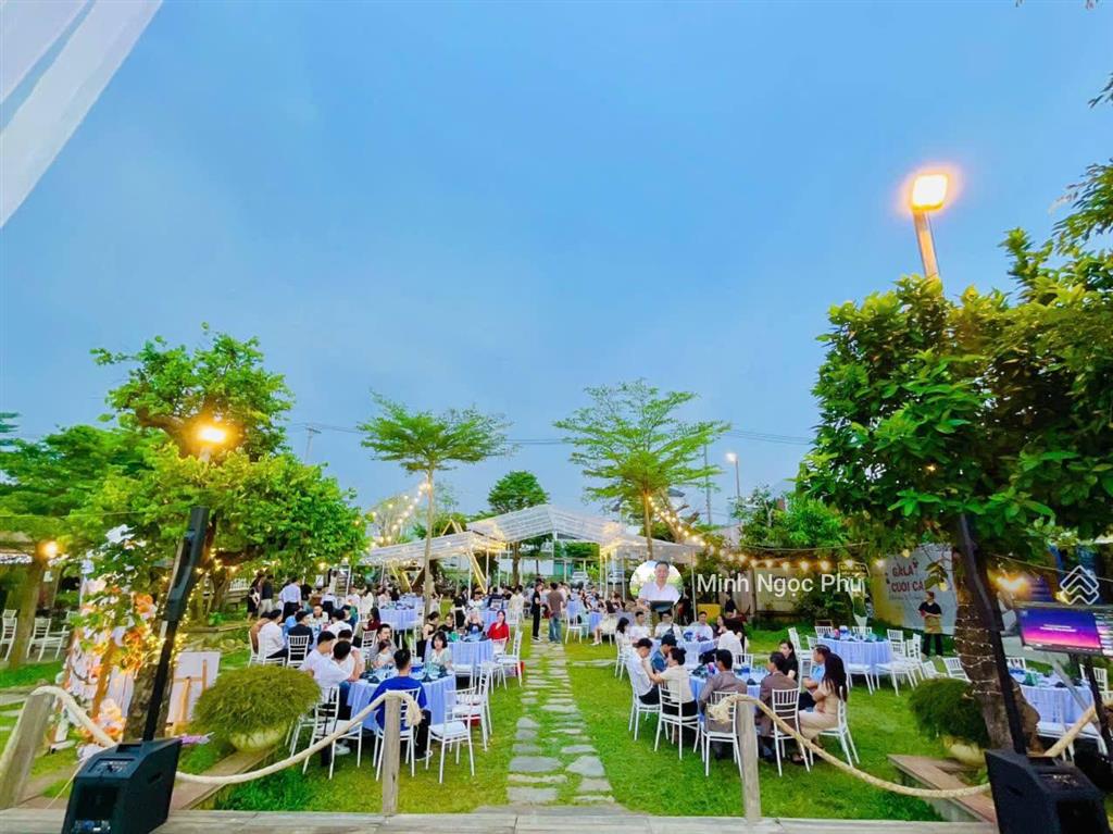 Bán đất biệt thự mặt tiền nguyễn đình thi  view sông hiếm có