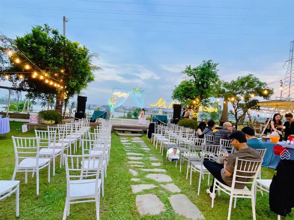 Bán đất biệt thự mặt tiền nguyễn đình thi  view sông hiếm có