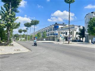 Đất trung tâm kcn tân uyên sổ sẵn xây dựng tư do chỉ 480tr ngân hàng hổ trợ 70% bán thật ko ảo