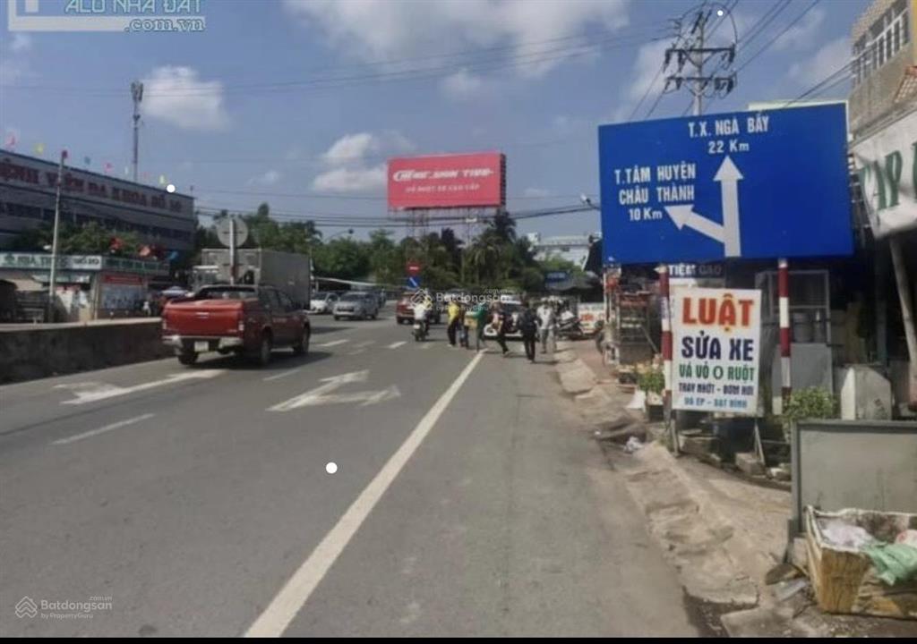 Bán lô đất 2840m2 có 300m2 tc mặt tiền tl925 giáp cần thơ, ql1a vô 500m