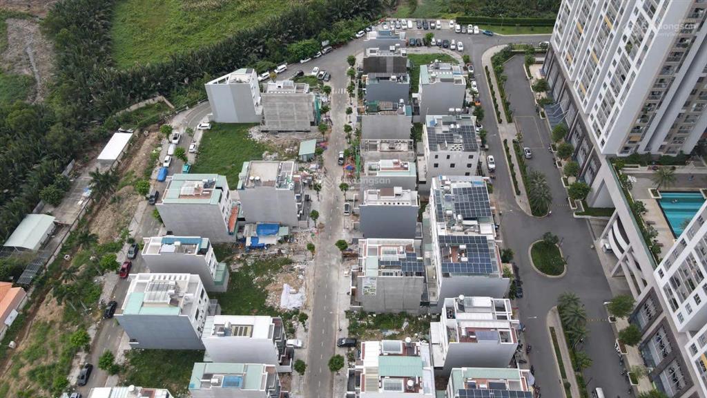 Chuyên bán chính chủ nhiều nền đất khải vy ( q7 sg riverside đào trí),diện tích 5x18m xây dựng ngay