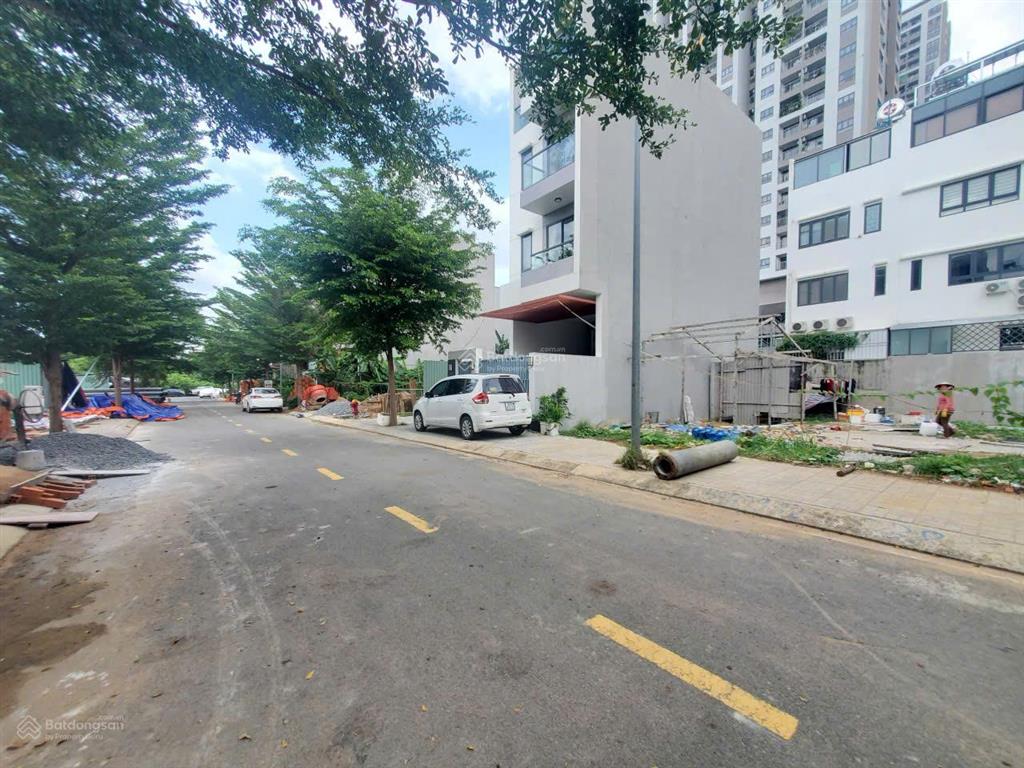 Chuyên bán chính chủ nhiều nền đất khải vy ( q7 sg riverside đào trí),diện tích 5x18m xây dựng ngay