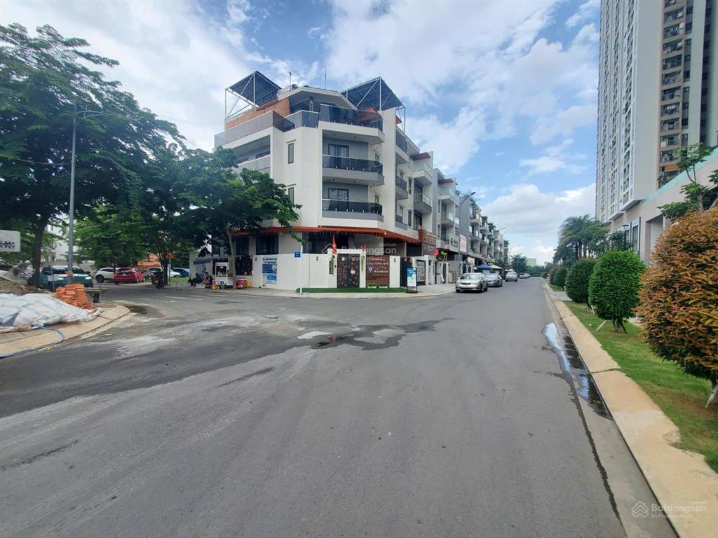 Chuyên bán chính chủ nhiều nền đất khải vy ( q7 sg riverside đào trí),diện tích 5x18m xây dựng ngay