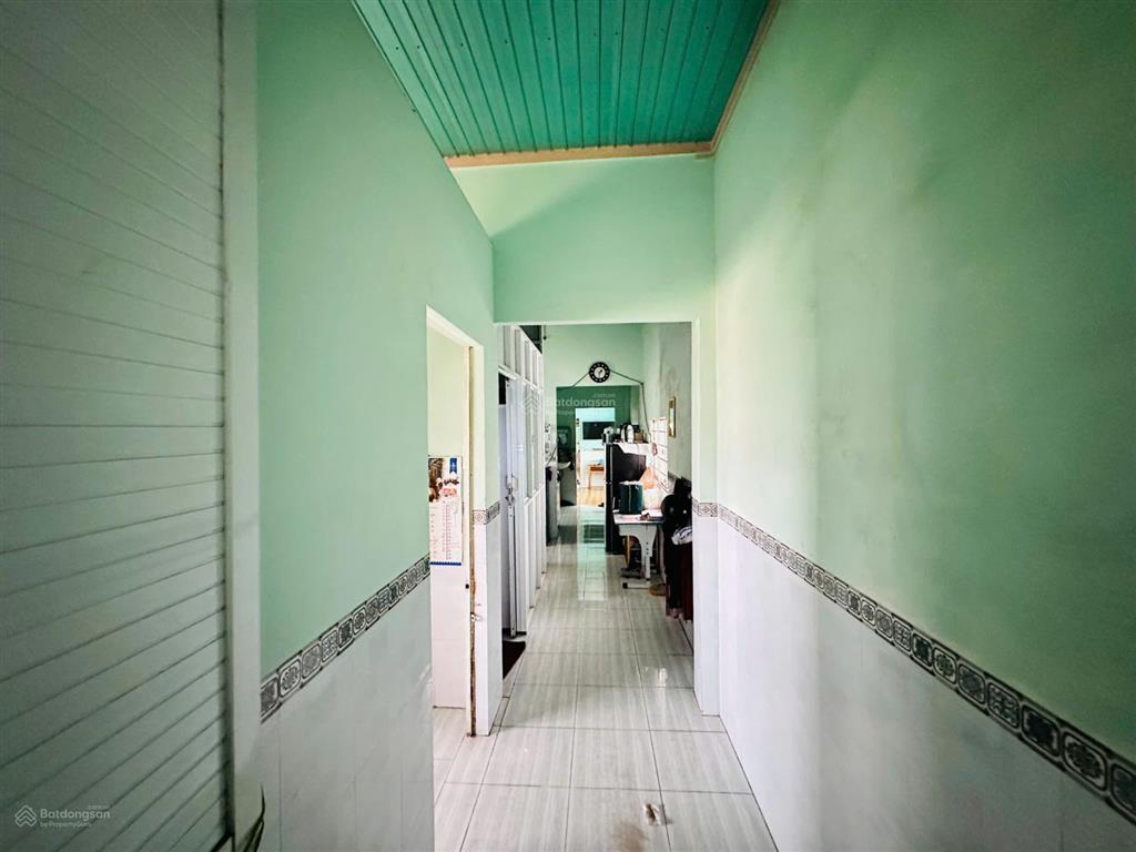 Bán 300m2 đất mặt tiền nguyễn chí thanh lagi giá ngộp chỉ 1.75 tỷ