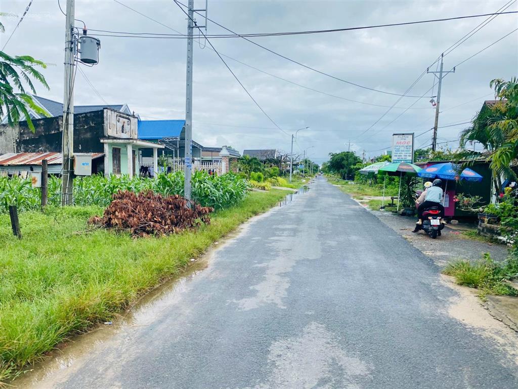 Bán 6m x 40m nhà c4 mặt tiền nguyễn thông  tân bình  lagi giá ngộp 1.1 tỷ chốt