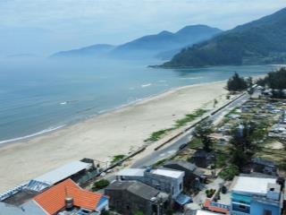 Bán thửa đất chính diện biển lăng cô  mặt tiền rộng 10m  3 mặt tiền đường  sổ hồng lâu dài
