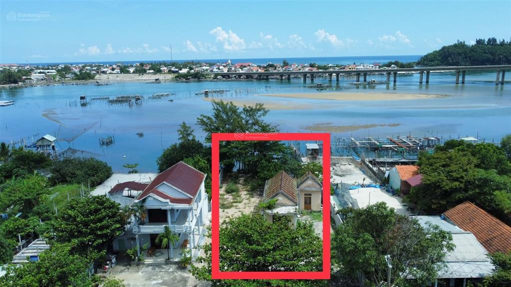 Chính chủ bán thửa đất view tàu hơi nước xịn sò  view biển và cả view núi rừng  đã có sổ hồng