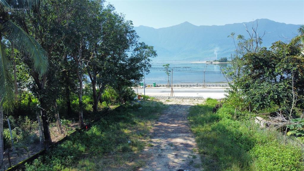 Bán thửa đất view đầm lập an, mặt tiền đường nguyễn văn  mặt tiền rộng hơn 10m  giá cho đầu tư
