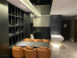 Bán gấp căn 2pn 84m2 full đồ liền tường hpc landmark